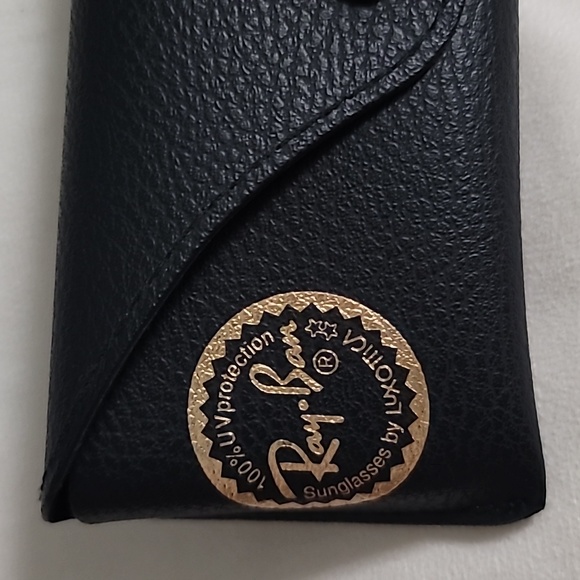 Ray-Ban eye glass case - Picture 2 of 5